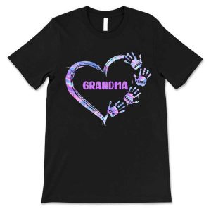 T-Shirt Mom Grandma Colorful Heart Hand Print Personalized Shirt 1000 Classic Tee / Black Classic Tee / S