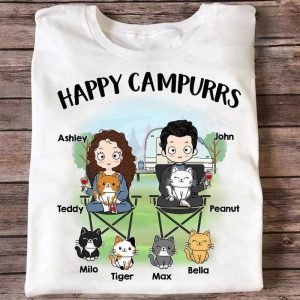 T-shirts Camping Happy Campurr Chibi Couple and Cat Personalized Shirt Classic Tee / S / White